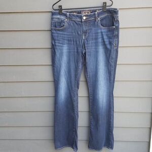 Black Buckle Boot Cut Fit #53 Size 32-34